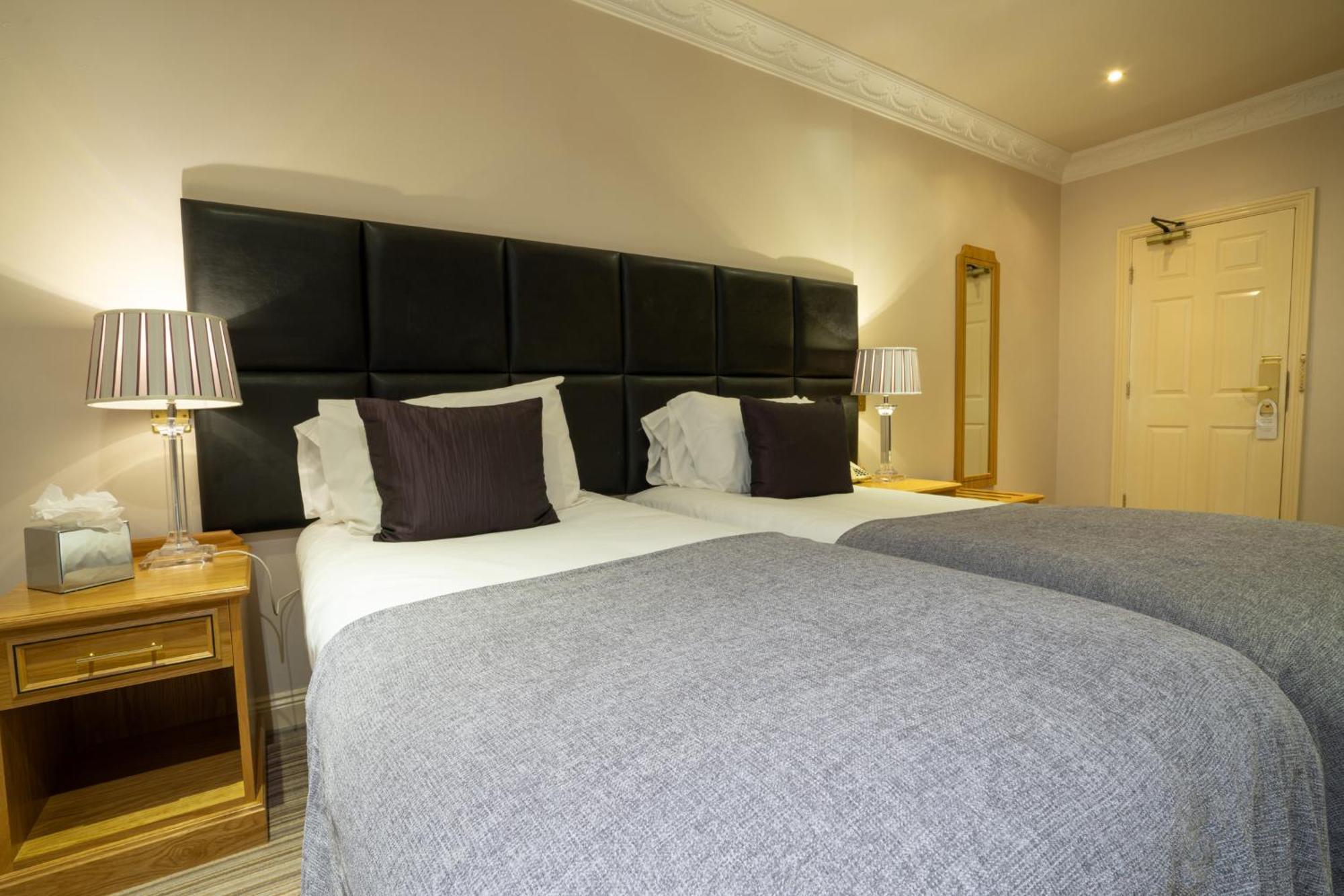 ווייקפילד Waterton Park Hotel מראה חיצוני תמונה
