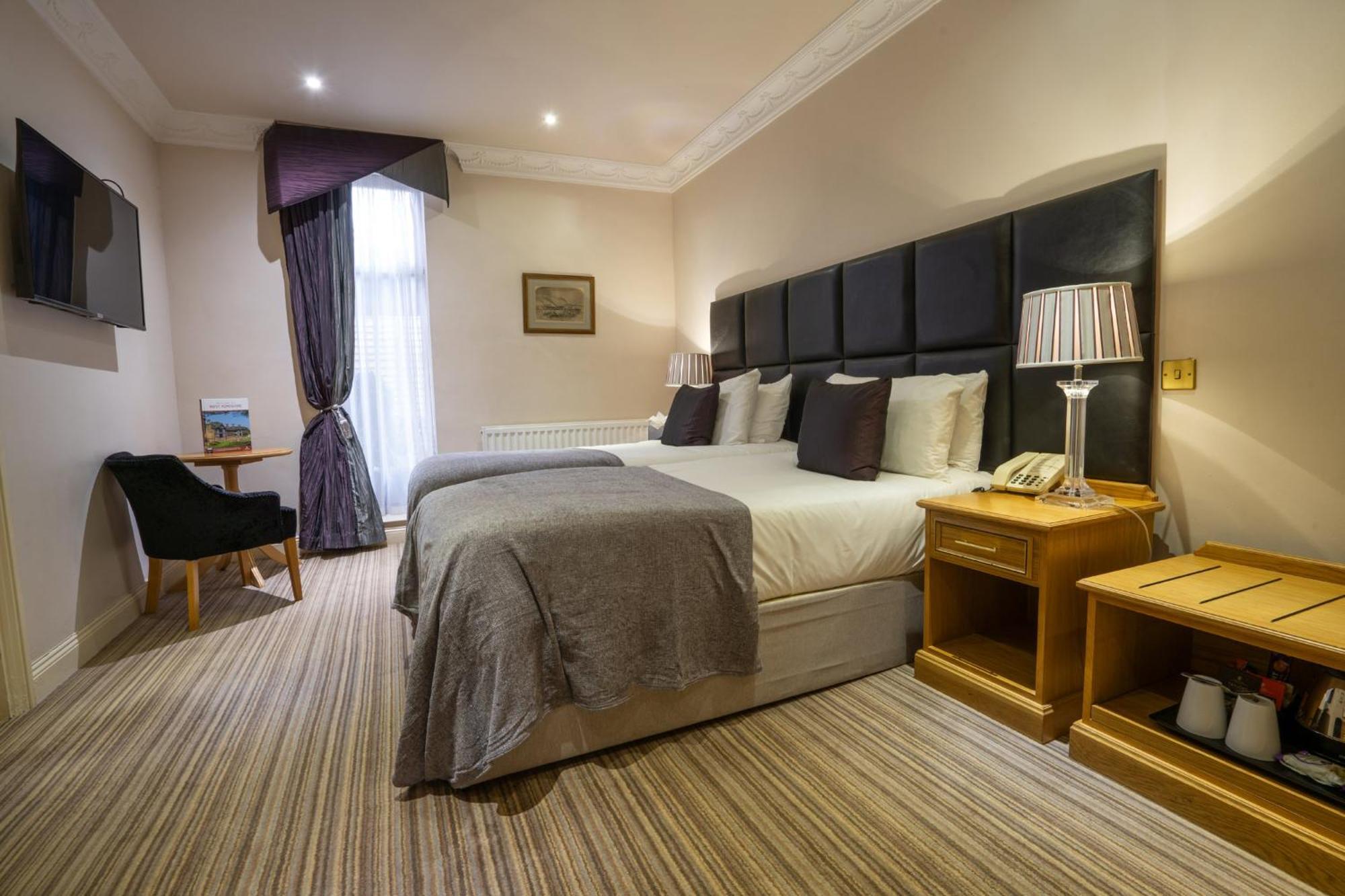 ווייקפילד Waterton Park Hotel מראה חיצוני תמונה
